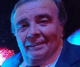 Entrega del diploma acreditativo de Académico Correspondiente a D. Miguel José Casielles