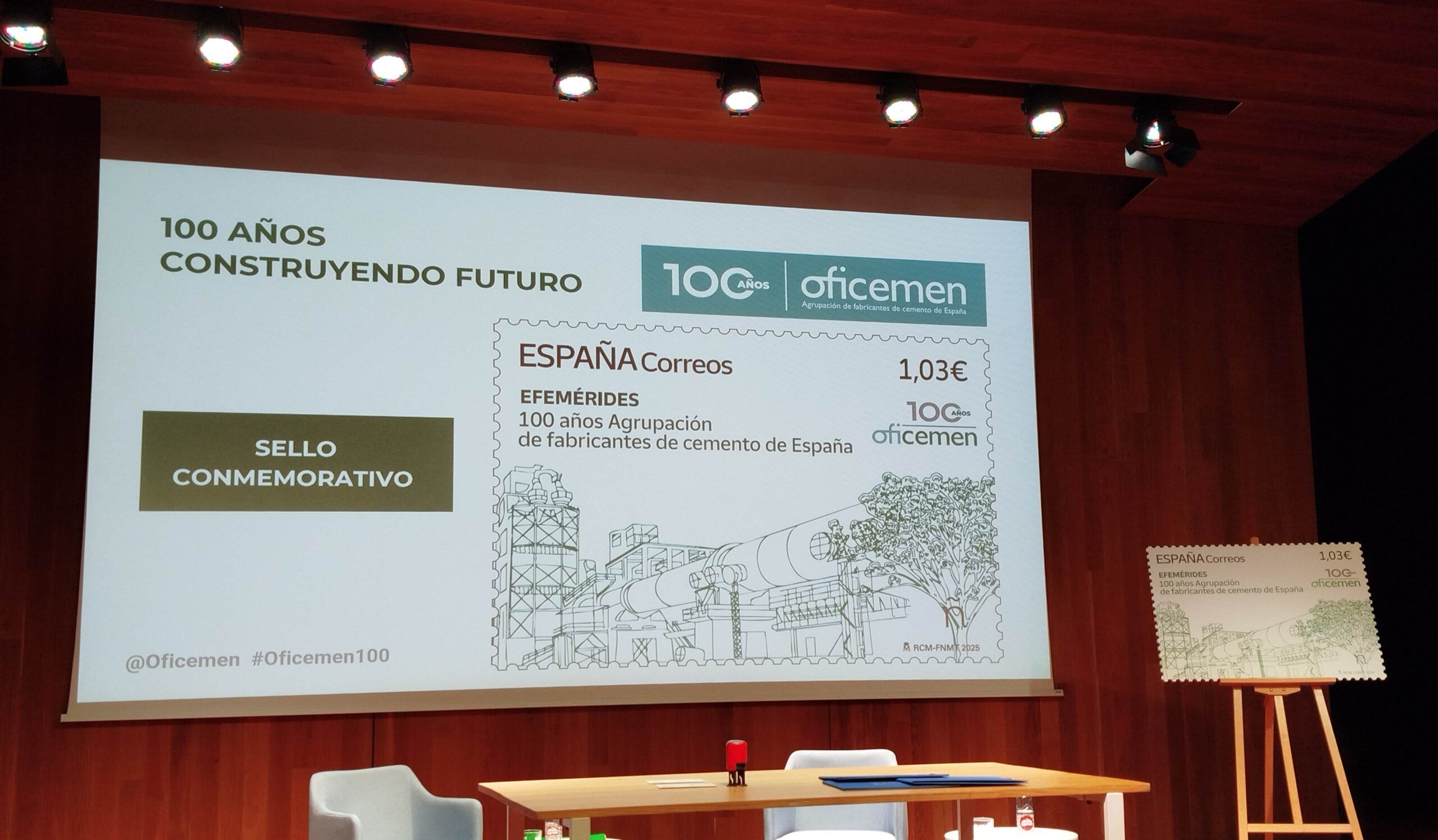 Presentación del sello “Efemérides. 100 años de oficemen”