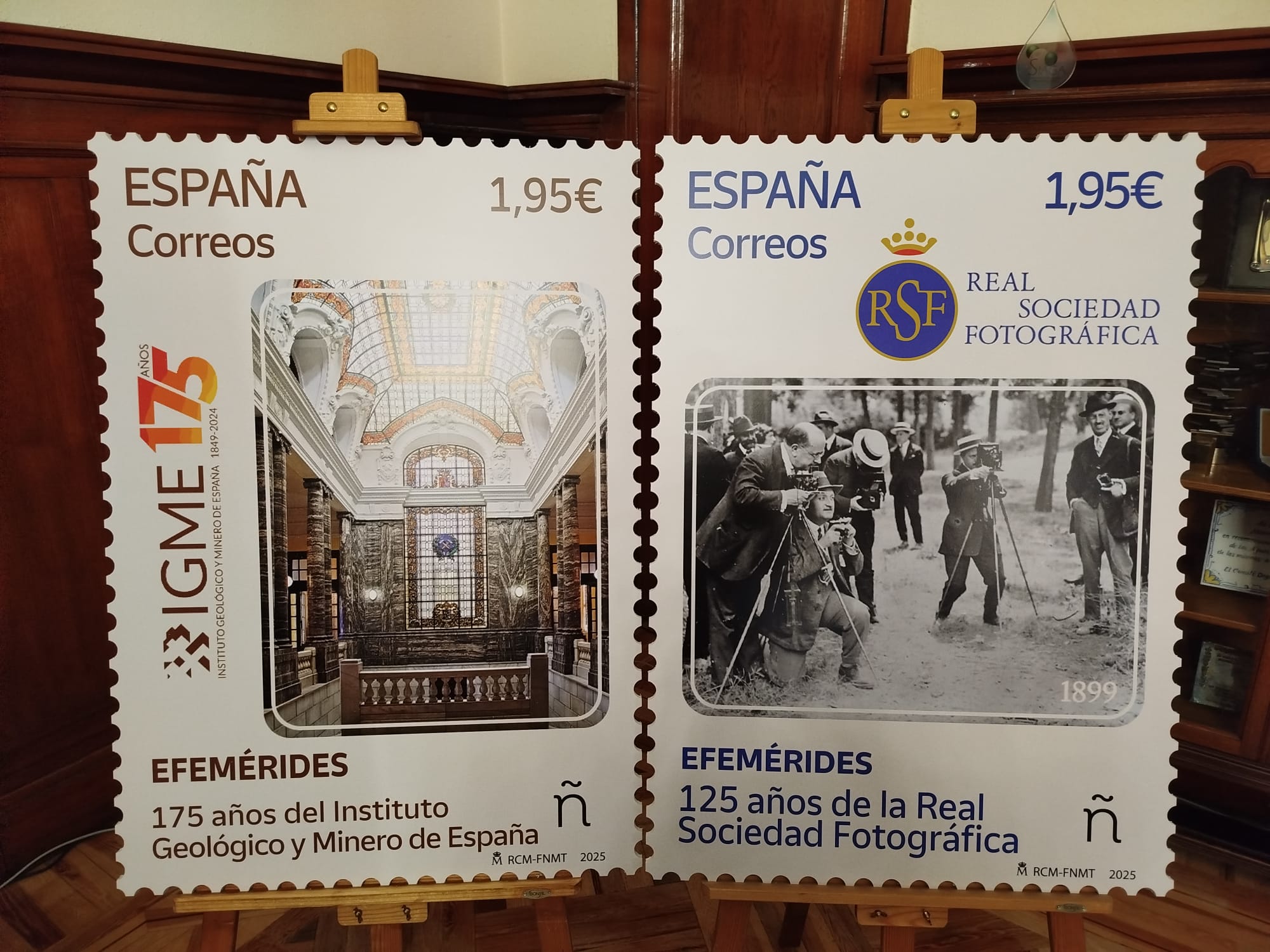 Presentación de los Sellos “EFEMÉRIDES. 175 años del Instituto Geológico y Minero de España” y “EFEMÉRIDES. 125 años de la Real Sociedad Fotográfica”