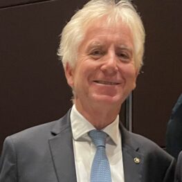 Nombramiento de Dominique Hardy como Académico Correspondiente de la RAHFHP